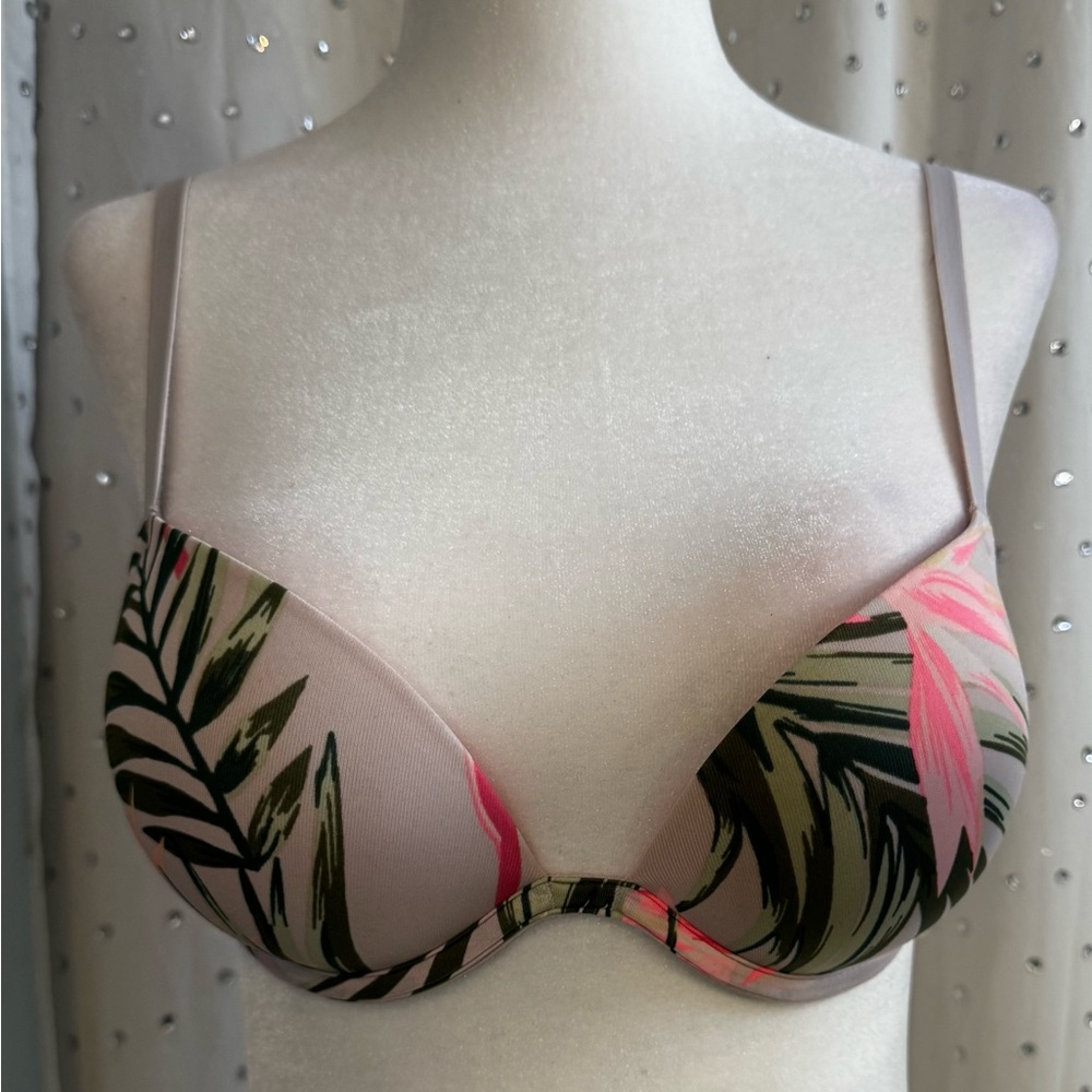 PINK Victoria's Secret Beige Bra with Tropical Accents